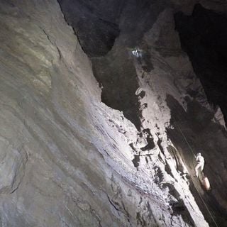 Veryovkina Cave