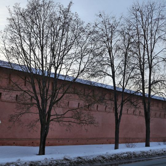 Прясло восточной стены между Южной башней и Юго-восточной наугольной башней