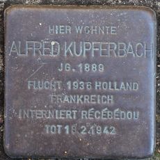 Stolperstein en memoria de Alfred Kupferbach