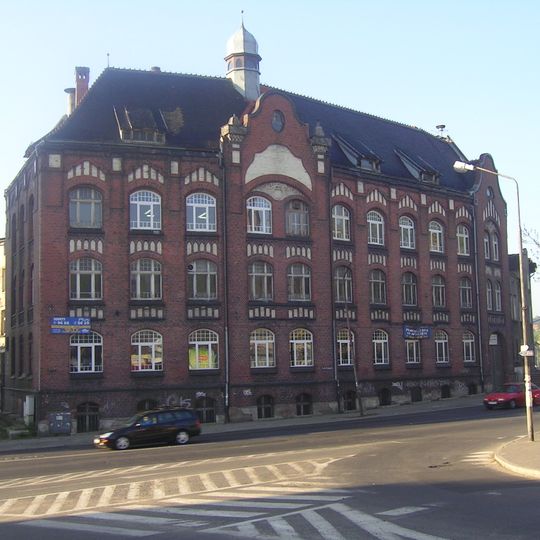 D. fabryka Wunderlicha