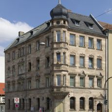 Mietshaus in Ecklage, ehemals mit Gaststätte