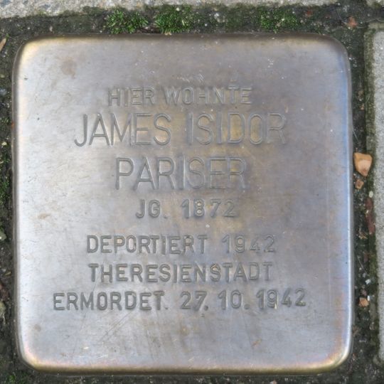 Stolperstein en memoria de James Isidor Pariser
