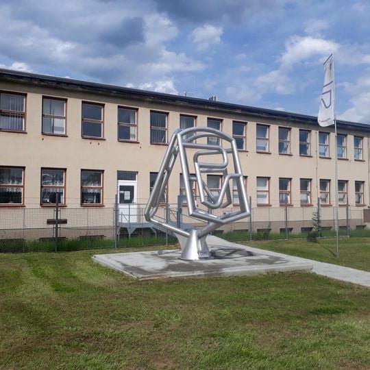 Památník v Pacově v  Nádražní ulici