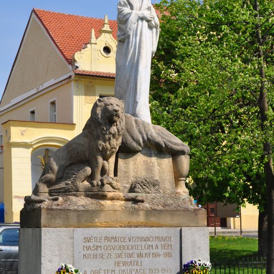 Pomník padlým ve Spáleném Poříčí