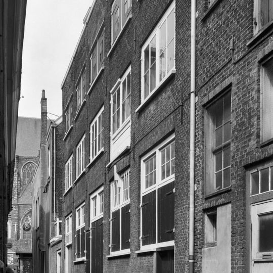 Dolhuisstraat 2, Dordrecht
