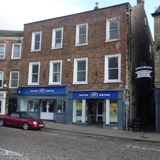 15 And 16, Market Place