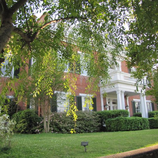 Balfour House