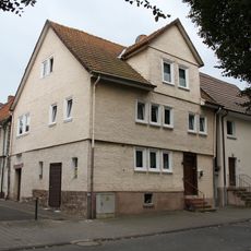 Lindenstraße 33