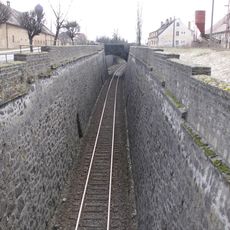 Most Ořechové ulice přes železniční trať v Chotěšově