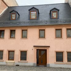 Wohnhaus in geschlossener Bebauung Friedrich-Engels-Straße 5