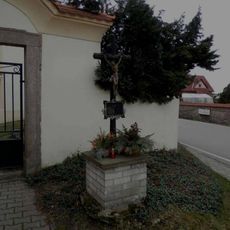 Pamětní kříž v Dolních Jirčanech