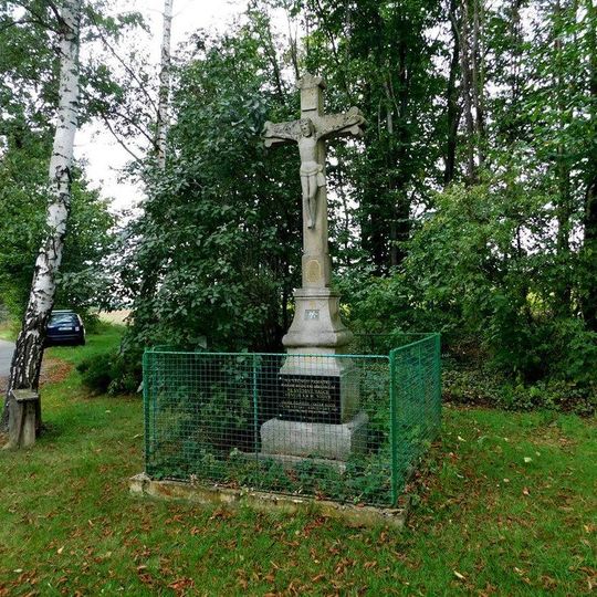 Kříž ve Viticích