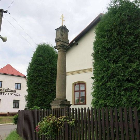 Boží muka v Radimi u rozcestí na Dřevěnice