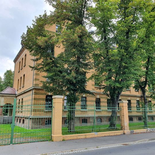 Barracks Lausicker Straße 4, Grimma