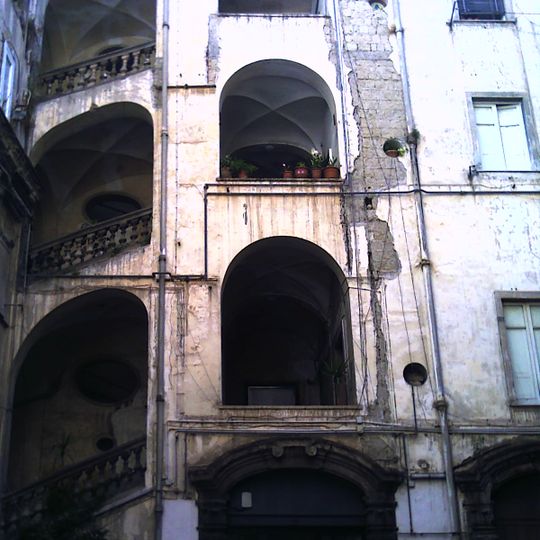 Palazzo Carafa della Spina