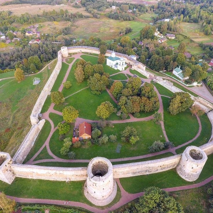 Complejo Fortificado de Izborsk