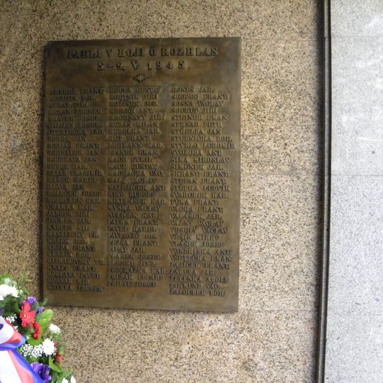 Pamětní deska obětem bojů o rozhlas v květnu 1945 v Praze