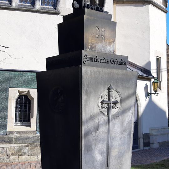 Kriegerdenkmal Emmauskirche Kaditz