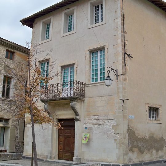 Museum of Comtadine Traditions