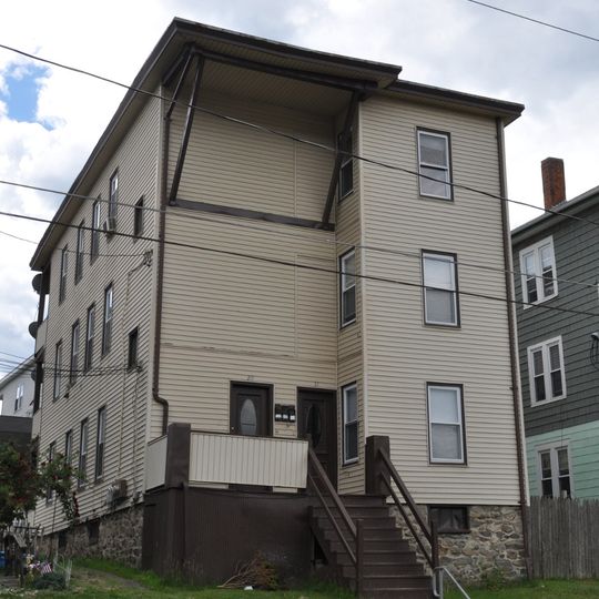 Building at 29–31 River Street