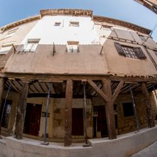 Soportales Baja 10 - 12