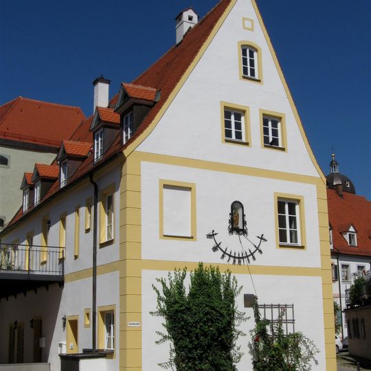Wohnhaus, sogenanntes Gräflich Leining`sches Haus
