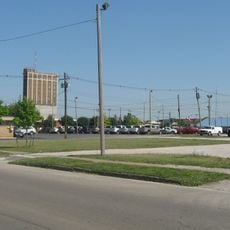 Building at 210–212 West North Street