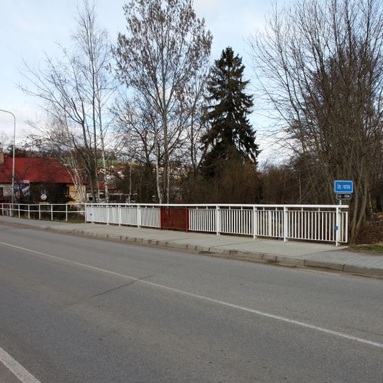 Most Nebahovské ulice přes Živný potok v Prachaticích