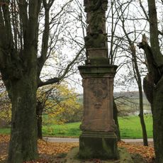 Sloup se sochou Panny Marie Immaculaty