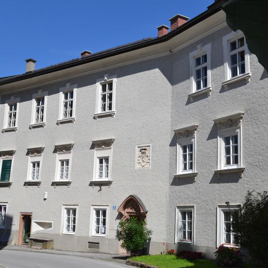 Pfarrhof, Dechantshof