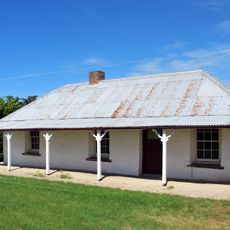 Watters Cob Cottage