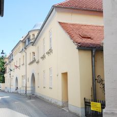 Seniorenwohnungen und Kindergarten