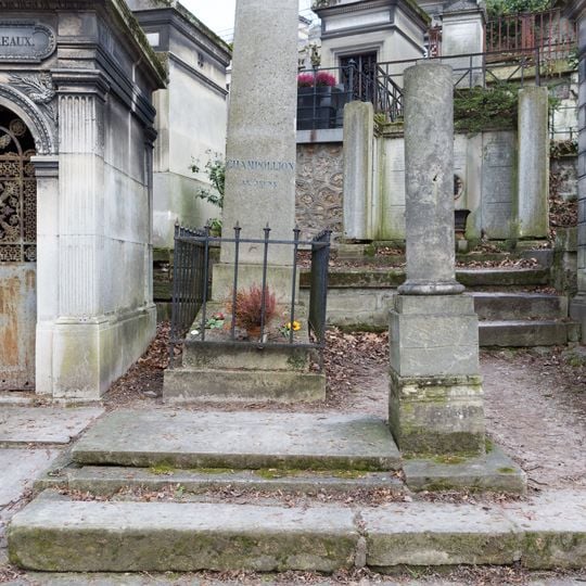 Grave of Unidentified 2