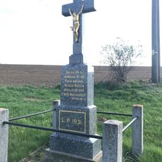 Kříž u Římova