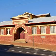 Kojonup Memorial Hall and Gardens