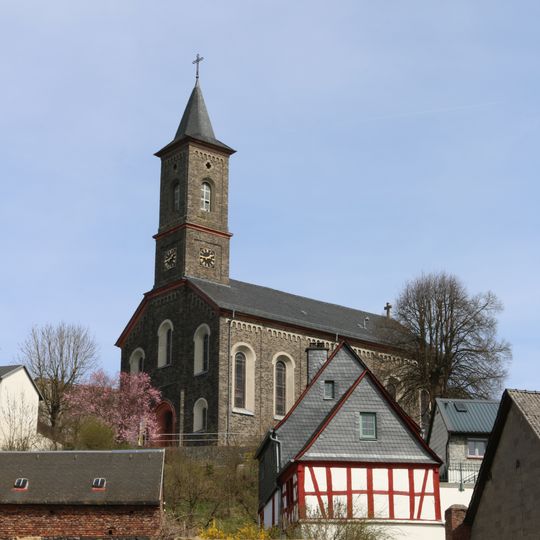 Katholische Pfarrkirche St. Maximin