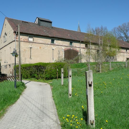 Zweiseithof mit Wohnstallhaus und Seitengebäude Mittelweg 3