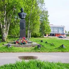 Бюст дважды Героя Советского Союза А.О. Шабалина (Онега)