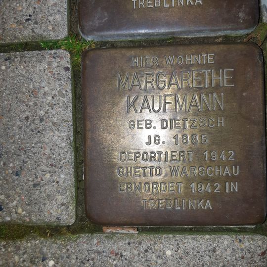 Stolperstein en memoria de Margarethe Kaufmann
