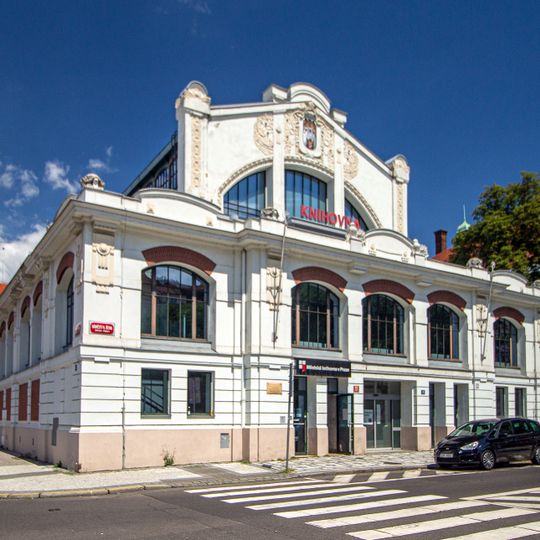 Ústřední tržnice na Smíchově