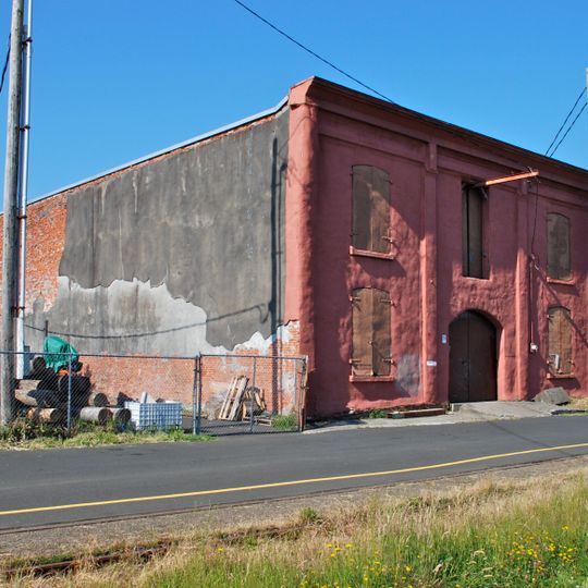 Compañía del muelle y del almacén de Astoria