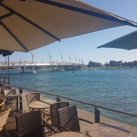 Mandurah Foreshore Fish & Chips