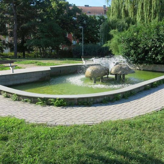 Kašna ve Vrchlického sadech na Klíši