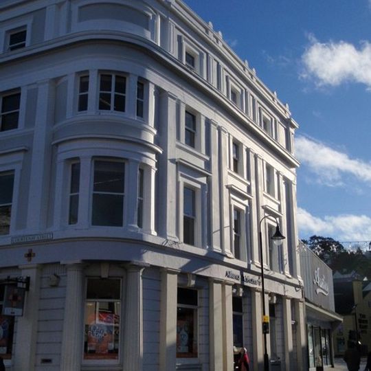 2 and 4, Courtenay Street