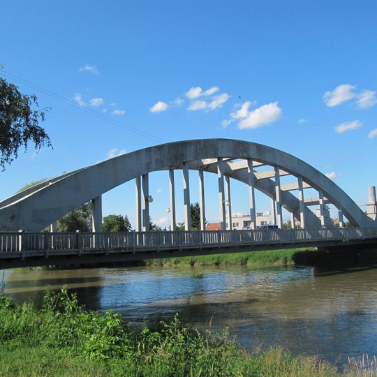 Obloukový most v Uherském Ostrohu