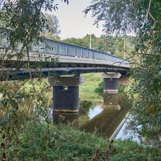Most Lužné ulice přes Ohři v Lokti