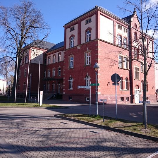 Ludwig-Feuerbach-Straße 10