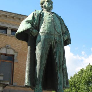 Statue des Bjørnstjerne Bjørnson