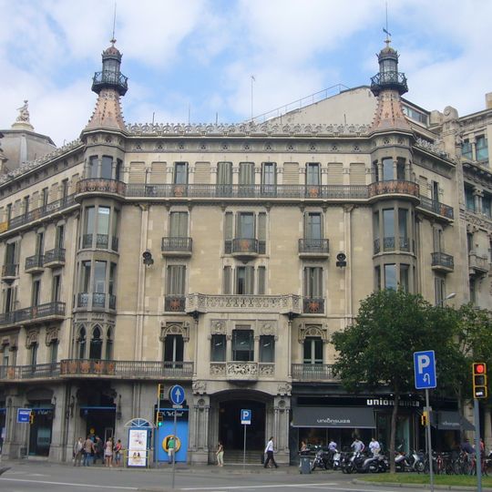 Casa Pia Batlló