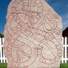 Uppland Runic Inscription 907